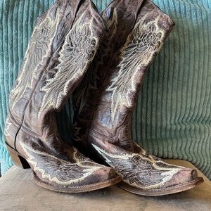 Corral legacy women’s western tall boot size 11 Embroidered Heeled Boots